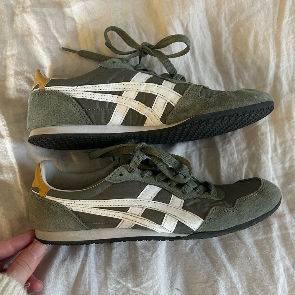 Onitsuka Tiger Sneakers Serrano Burnt Olive and White
